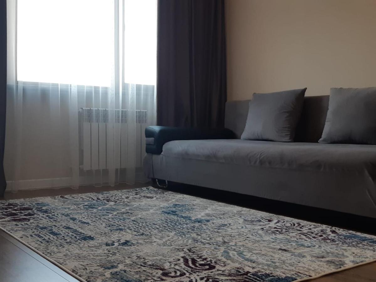 Квартира На Речке Есентайка Almaty Ngoại thất bức ảnh